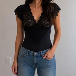 Vintage Black Lace Bodysuit Floral Lace Fitted Women M Padded Cups Coquette Goth